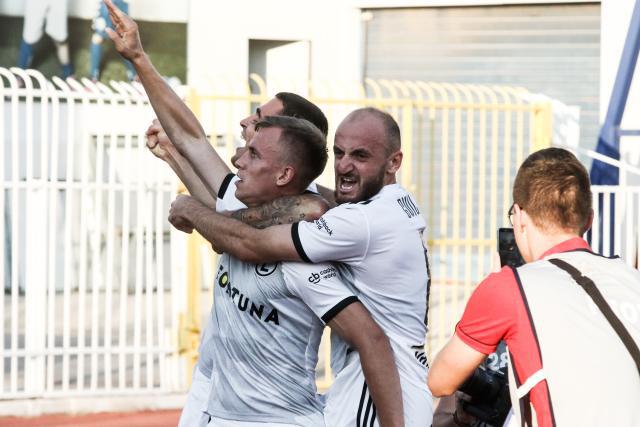 西甲-姆巴佩帽子戏法 皇马3-0客胜巴拉杜利德